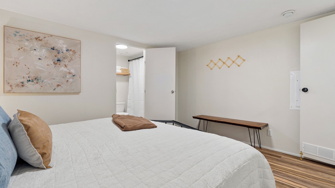 Photo of Bedroom in Cookson