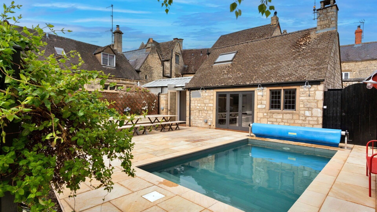 Photo of Patio Balcony in Painswick