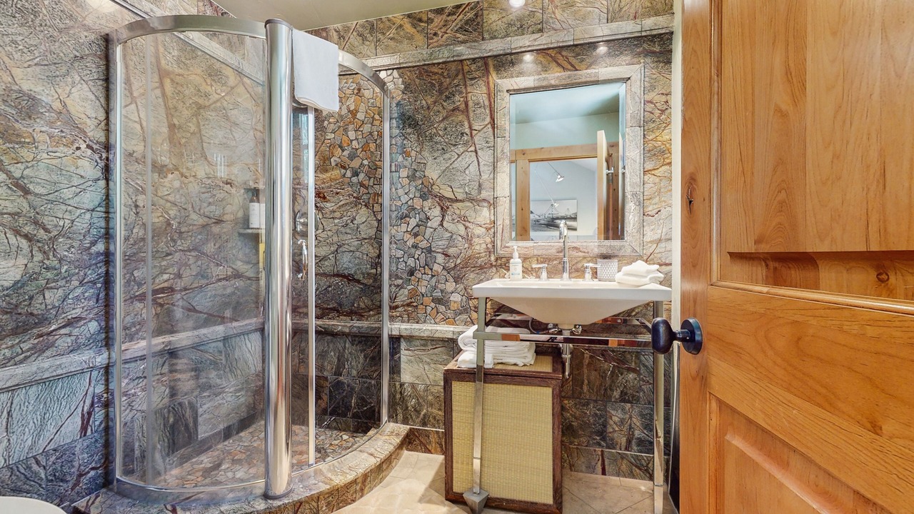 Photo of Bathroom in North Upper Truckee