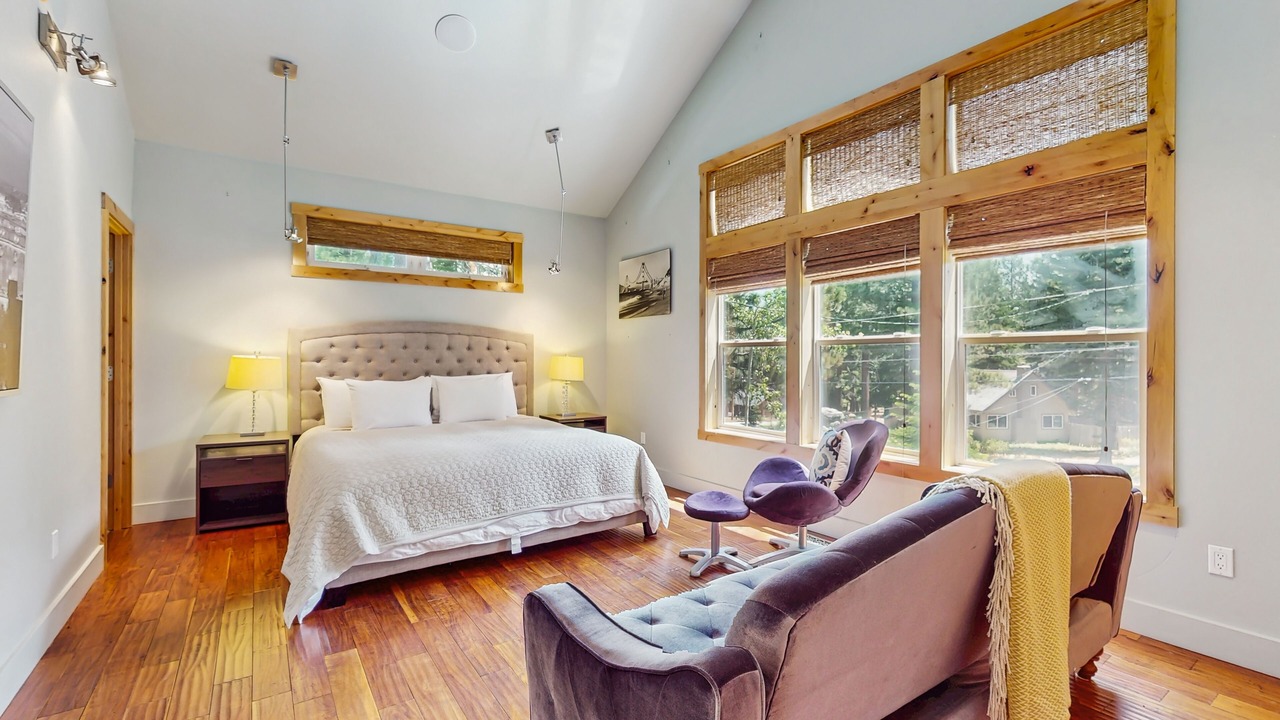 Photo of Bedroom in North Upper Truckee