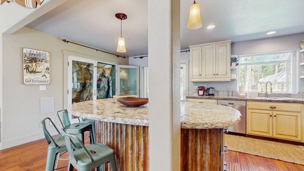 Photo of Kitchen in North Upper Truckee
