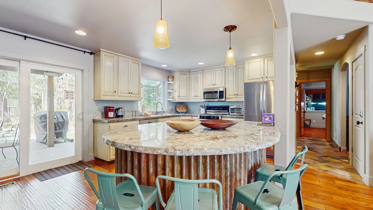 Photo of Kitchen in North Upper Truckee