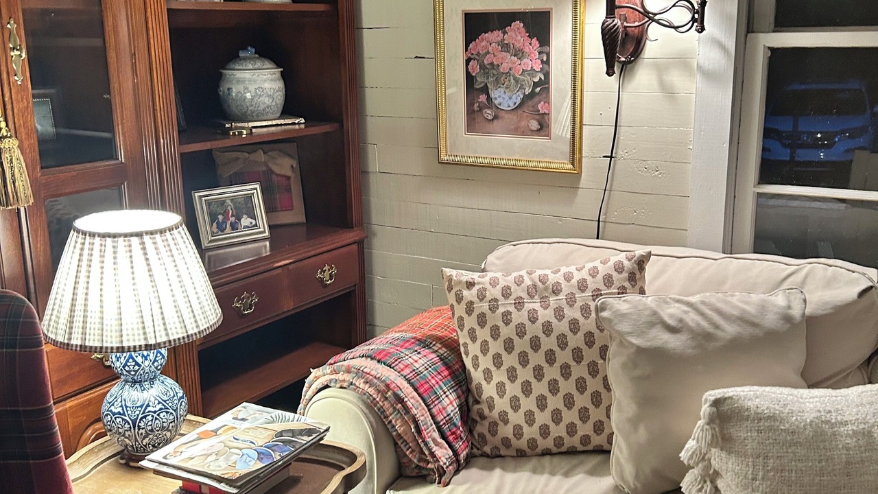 Photo of Livingroom in Preston