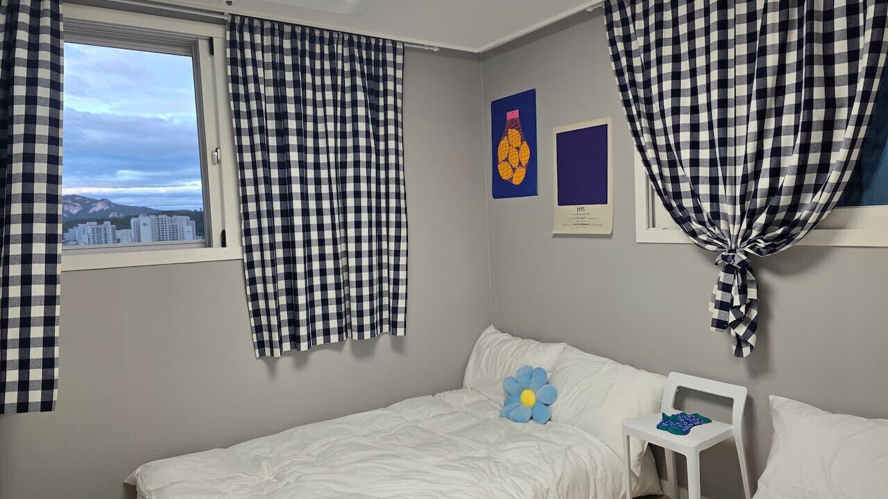 Photo of Bedroom in Suyuil-tong