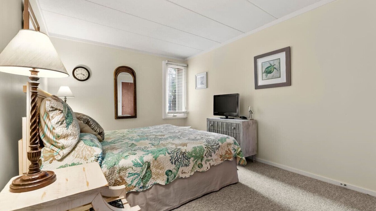 Photo of Bedroom in Nags Head