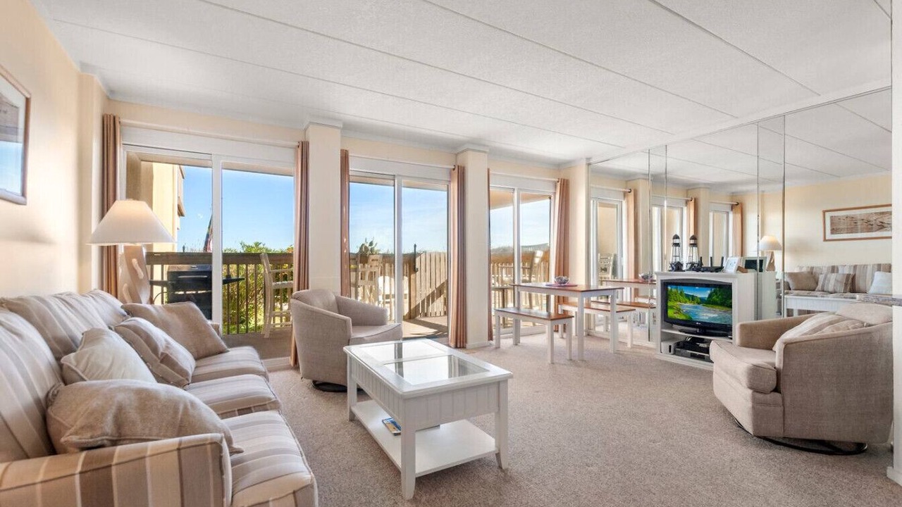 Photo of Livingroom in Nags Head