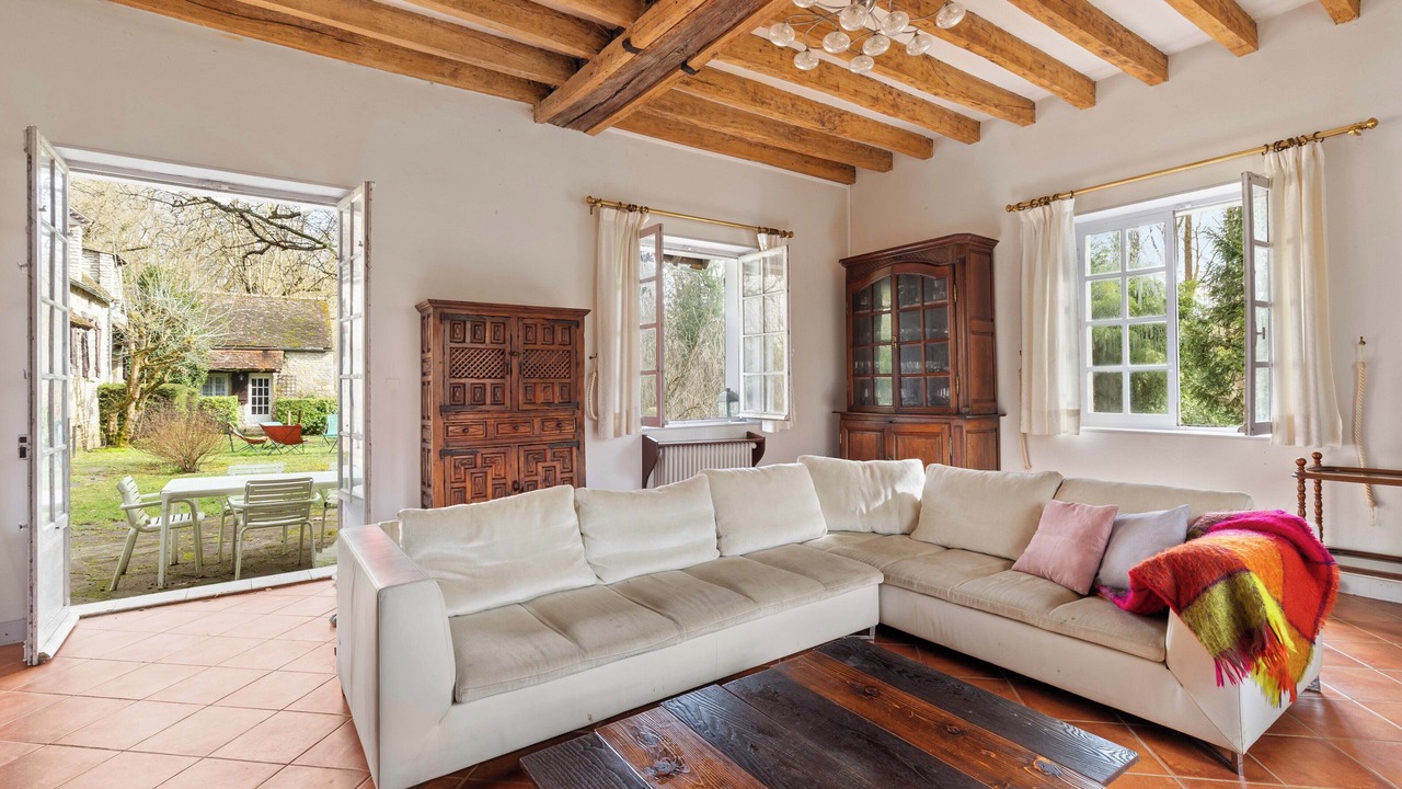 Photo of Livingroom in Estouy