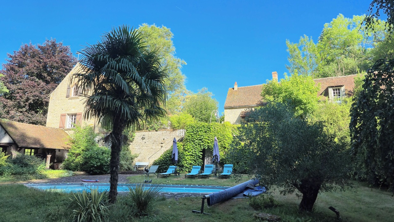 Photo of Outdoor in Estouy