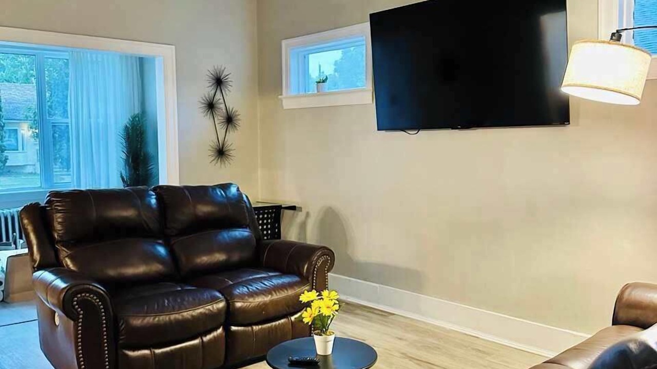 Photo of Livingroom in St. James