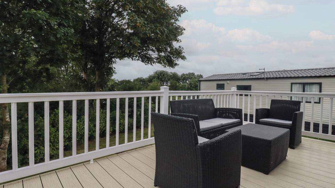 Photo of Patio Balcony in Grampound