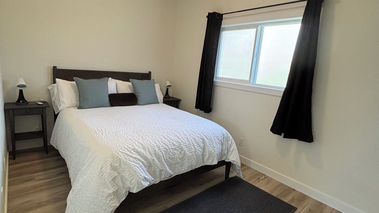 Photo of Bedroom in Signal Hill