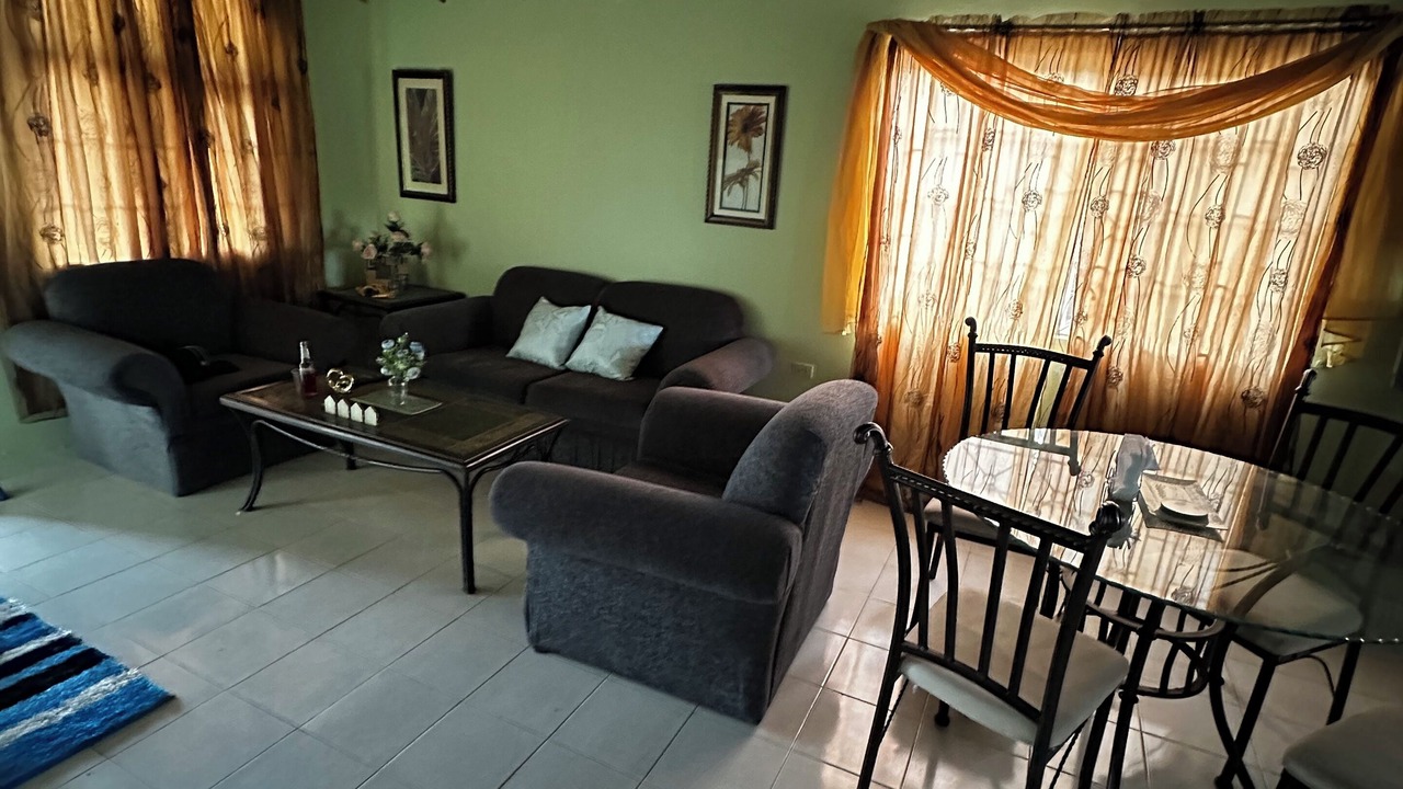 Photo of Livingroom in St.Bran's Burg