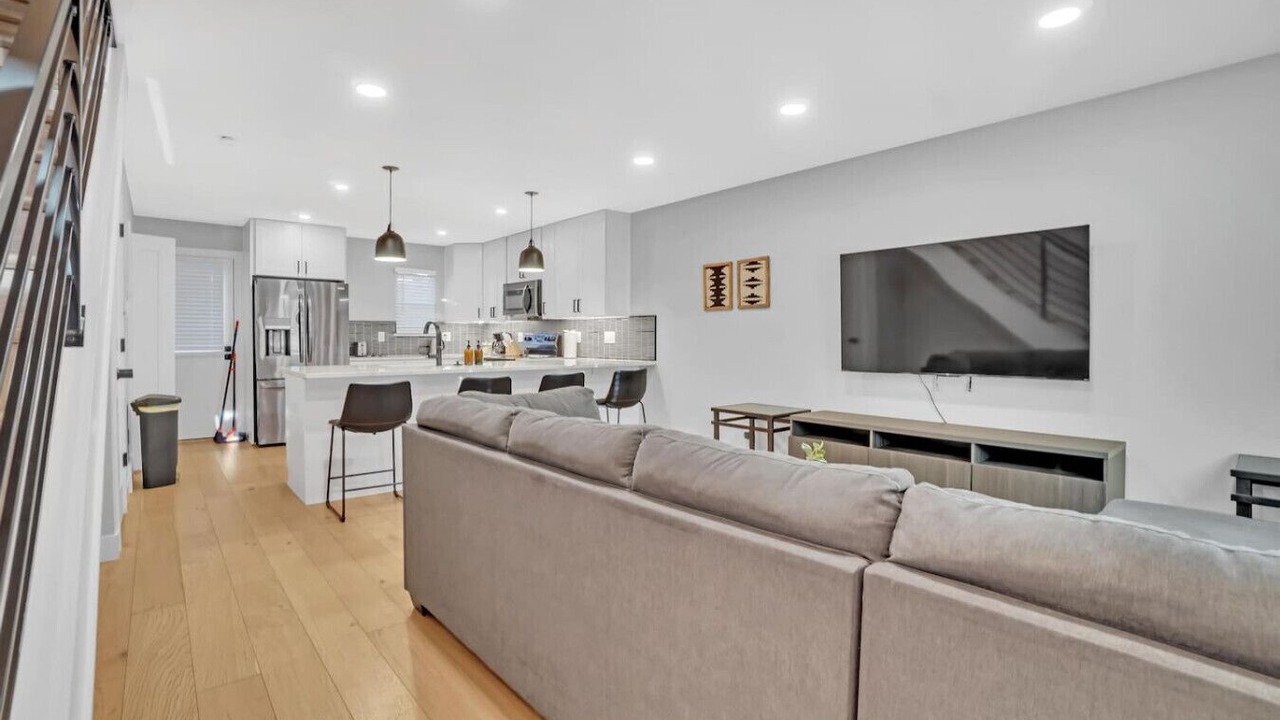 Photo of Bedroom in Scenic Heights