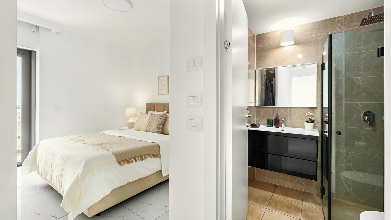 Photo of Bedroom in Nachlaot