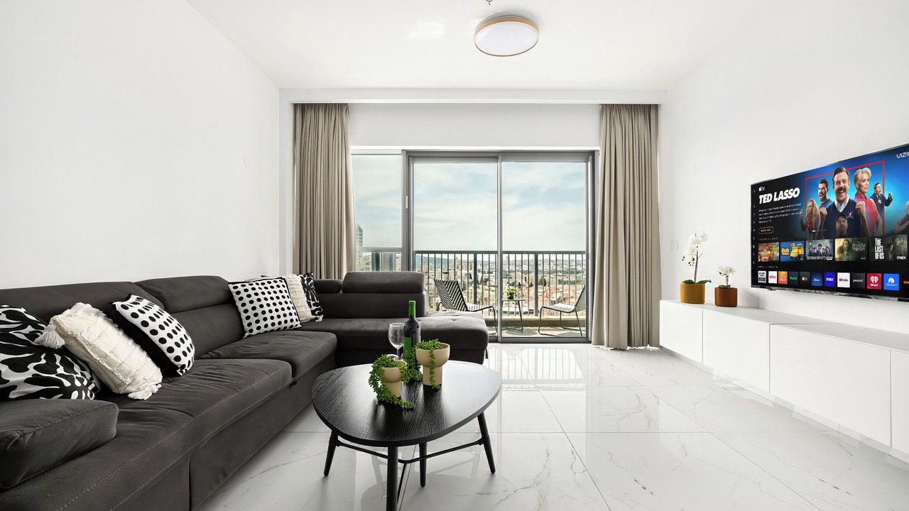 Photo of Livingroom in Nachlaot