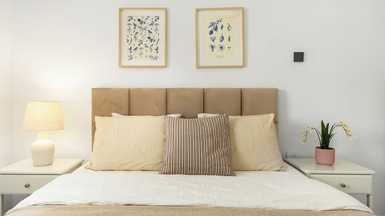 Photo of Bedroom in Nachlaot