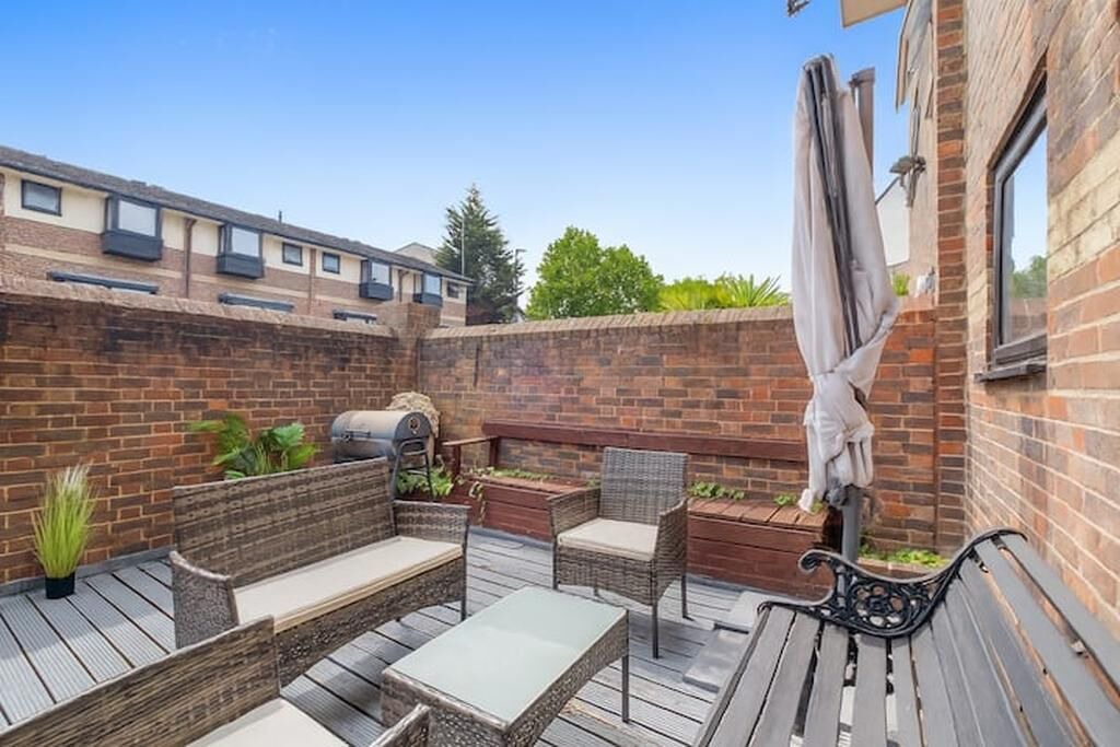 Photo of Outdoor in Island Gardens