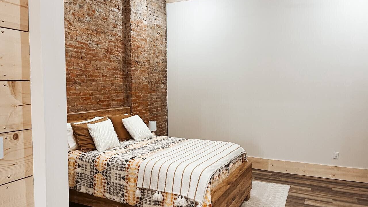 Photo of Bedroom in Maryville