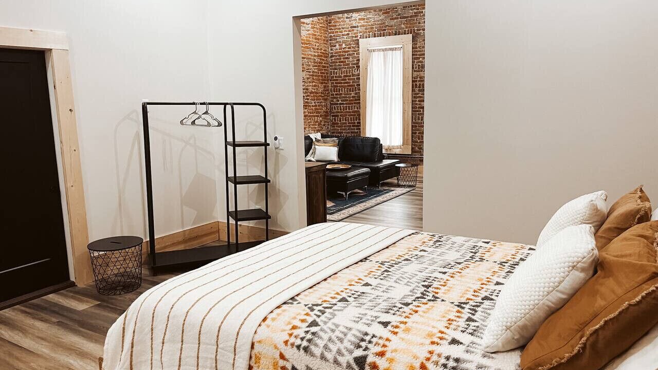 Photo of Bedroom in Maryville