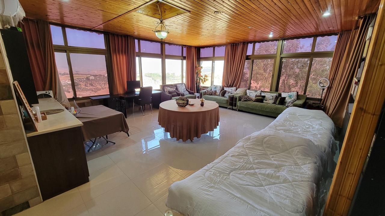 Photo of Bedroom in Salt