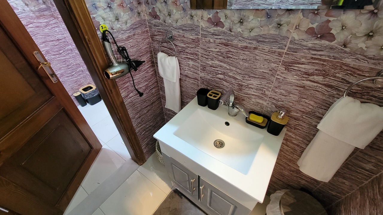 Photo of Bathroom in Salt