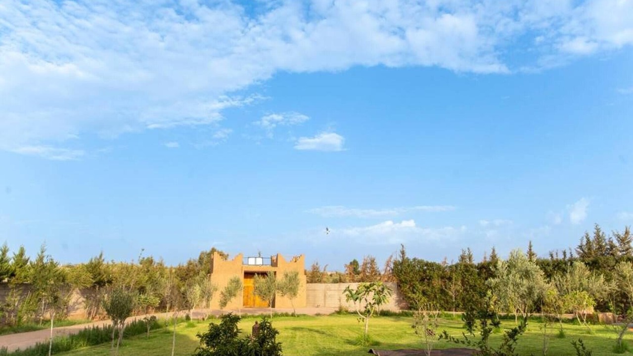 Photo of Outdoor in Aghouatim
