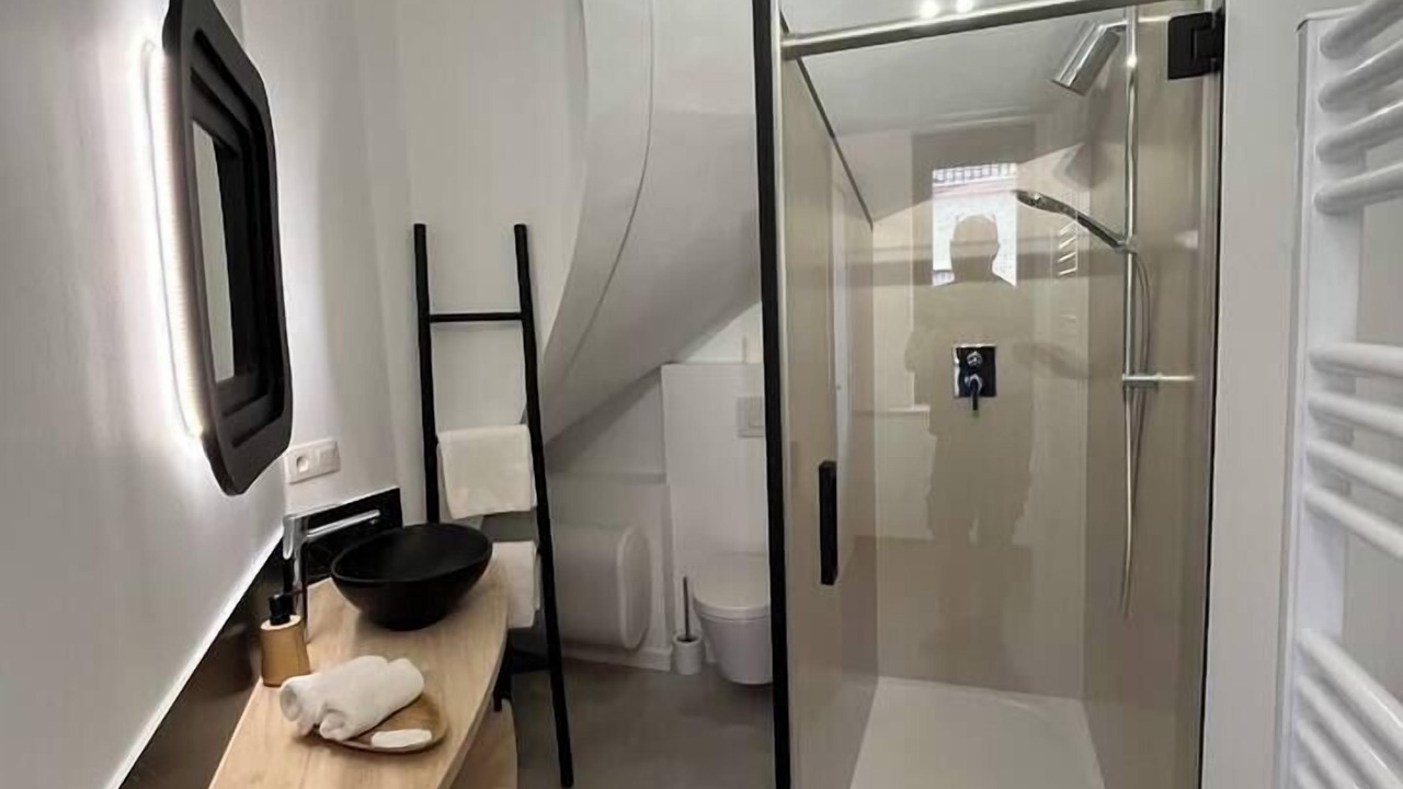 Photo of Bathroom in Mons