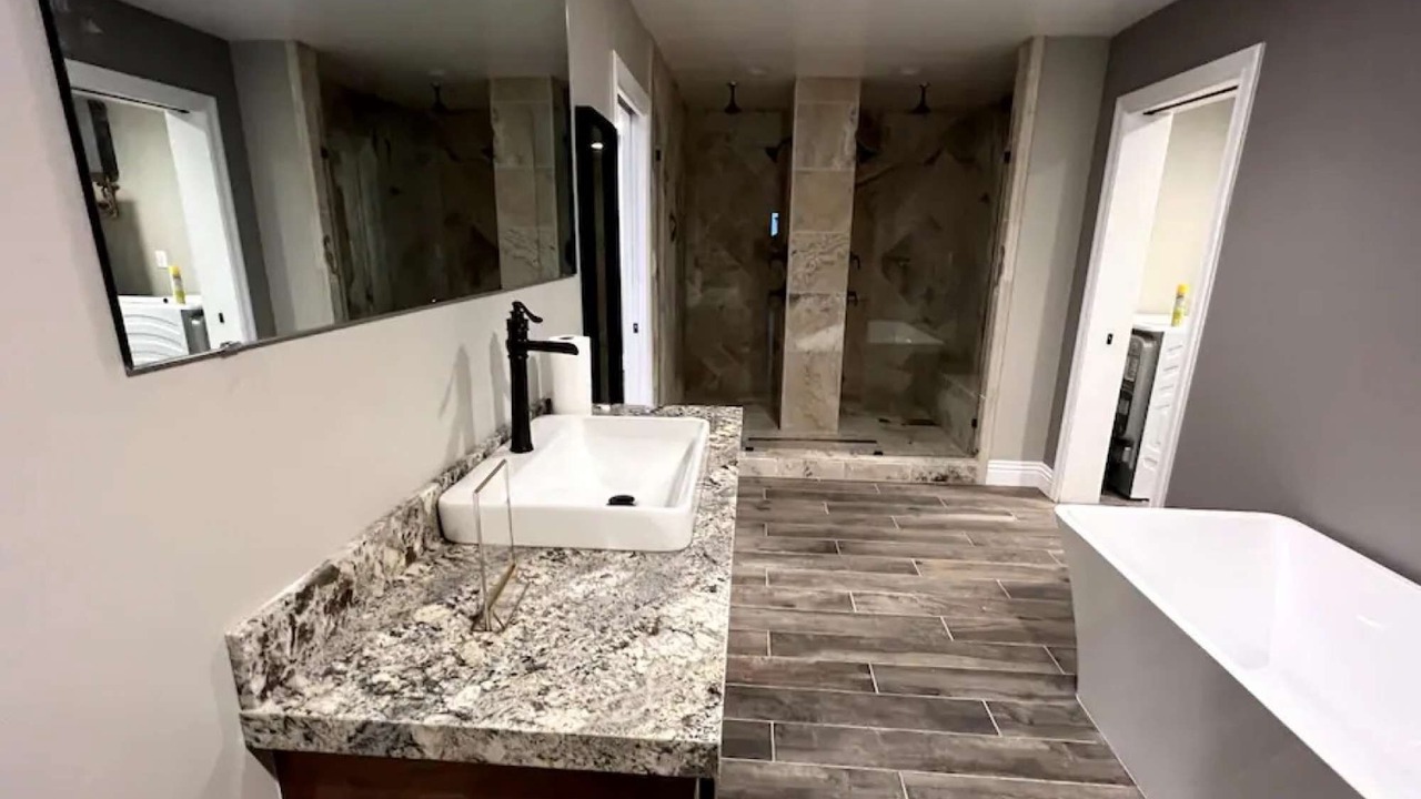Photo of Bathroom in Black Mountain