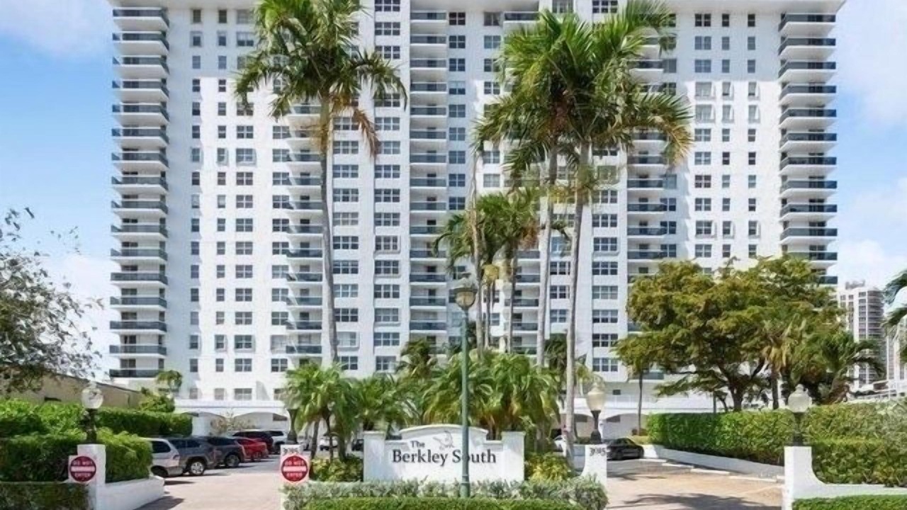 Photo of Outdoor in Lauderdale Beach