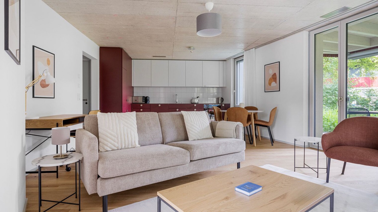 Photo of Livingroom in Center