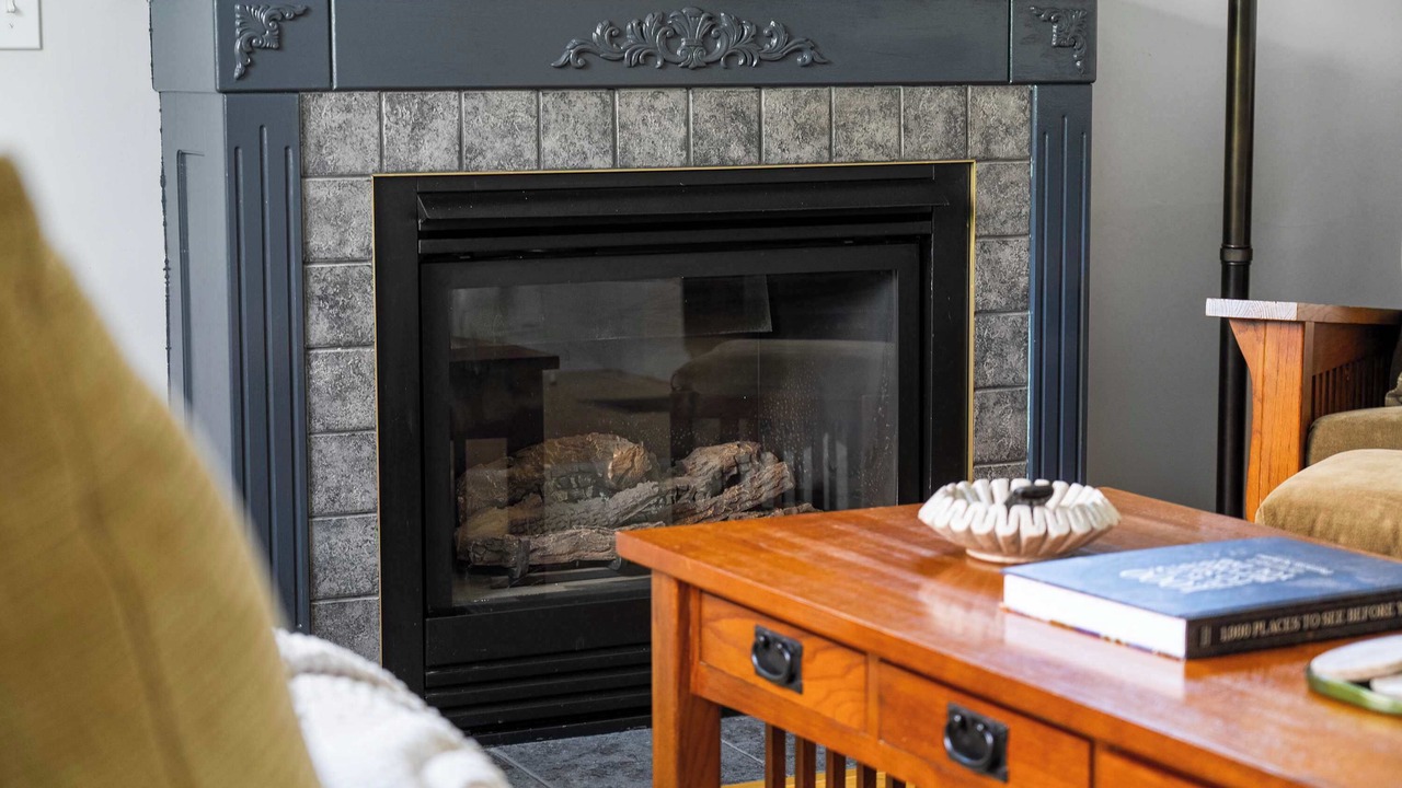 Photo of Livingroom in Sylvan Lake