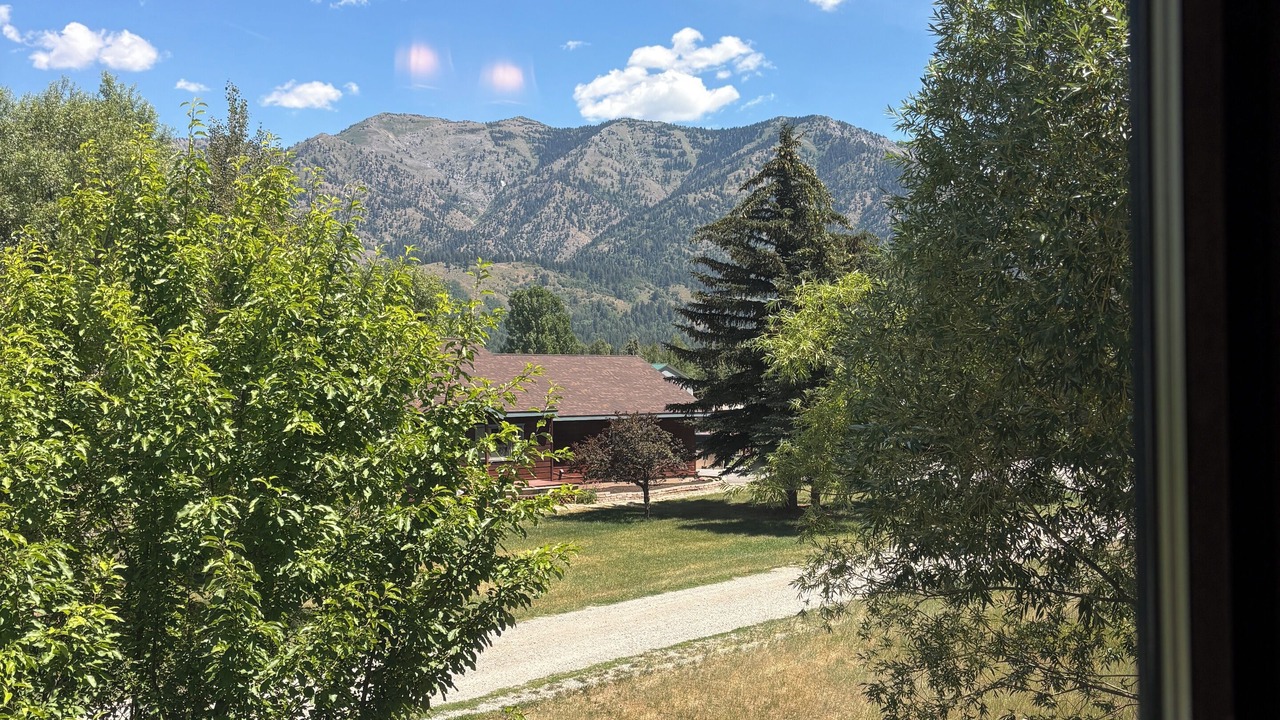 Photo of Others in Alpine Northwest