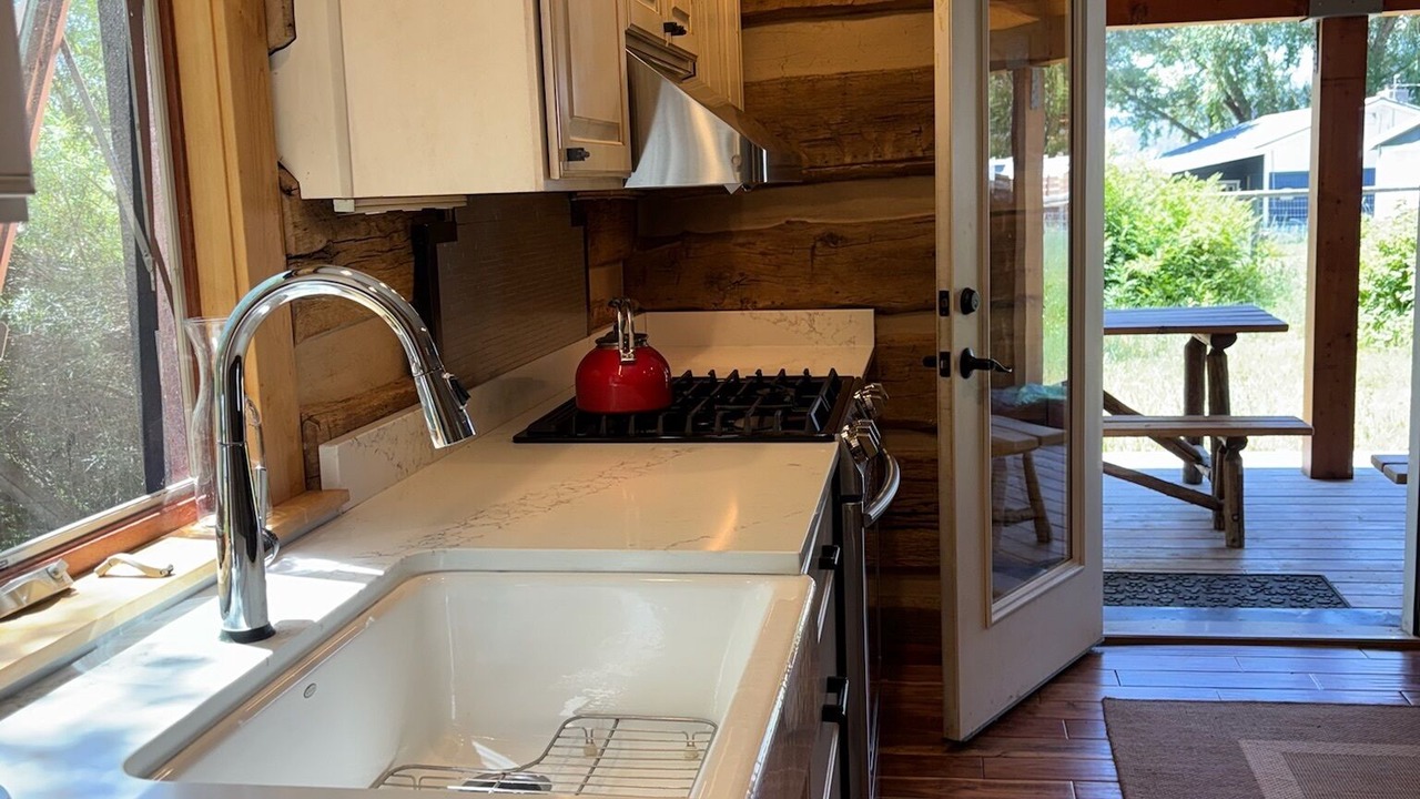 Photo of Kitchen in Alpine Northwest