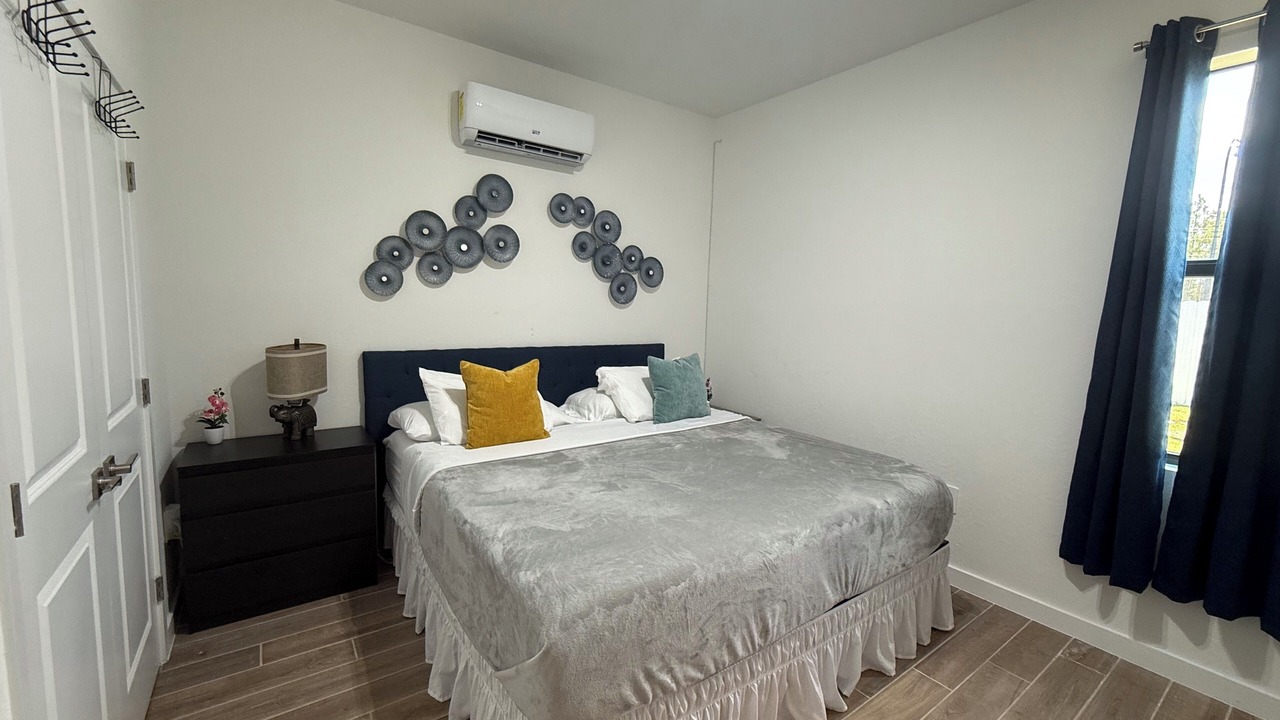 Photo of Bedroom in Homestead