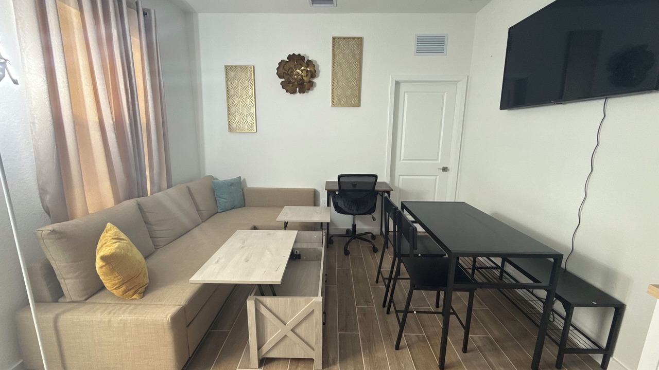 Photo of Livingroom in Homestead