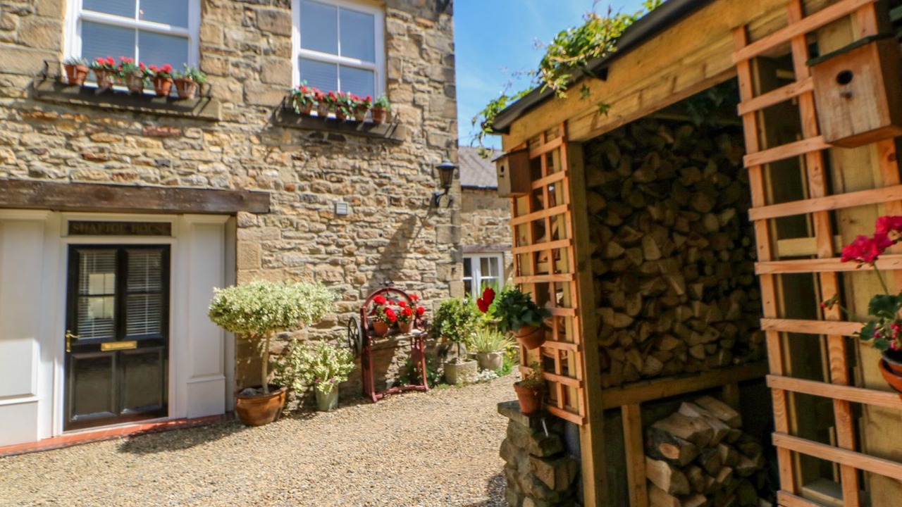 Photo of Patio Balcony in Haydon Bridge