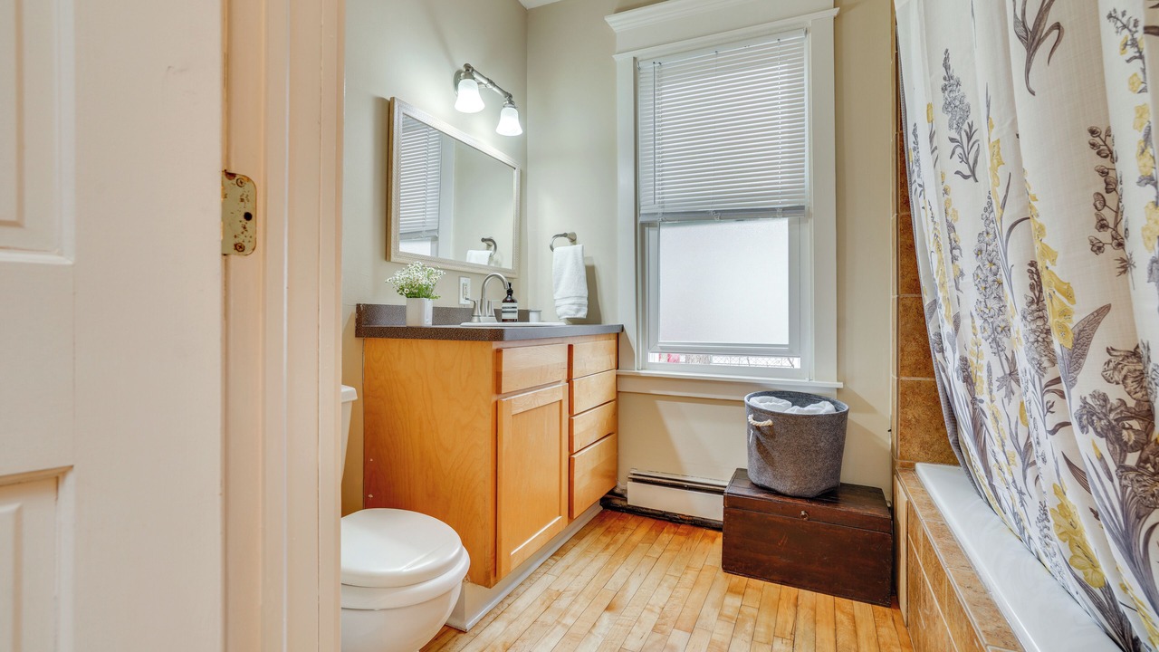 Photo of Bathroom in West Seventh