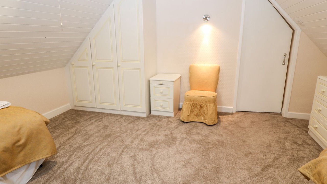Photo of Bedroom in Llannor