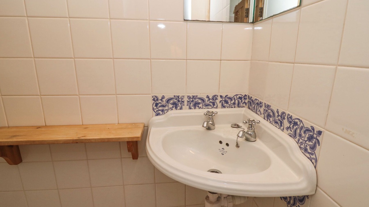 Photo of Bathroom in Fishguard