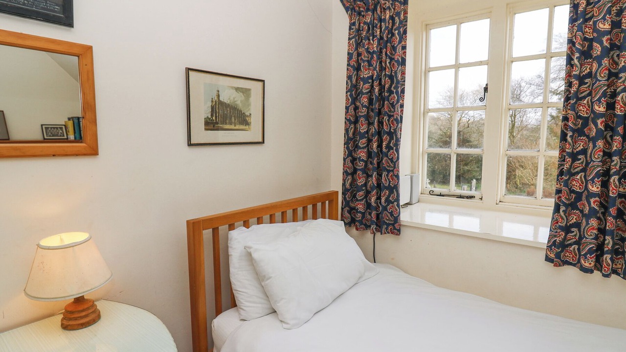 Photo of Bedroom in Fishguard