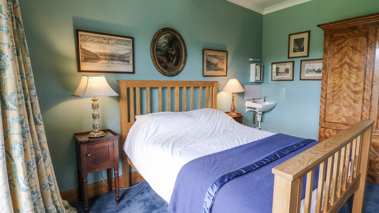 Photo of Bedroom in Fishguard