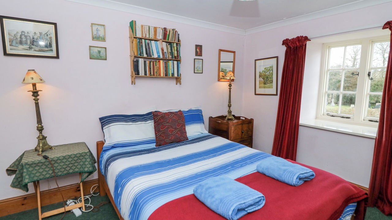 Photo of Bedroom in Fishguard