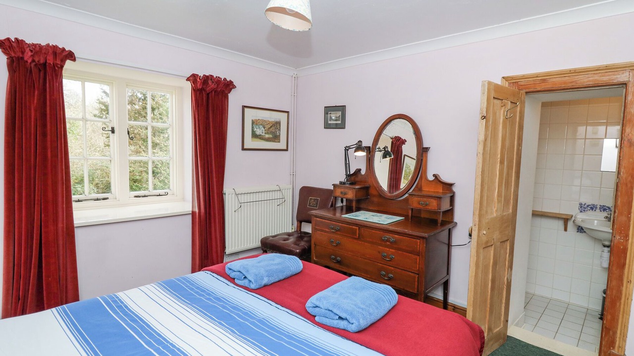 Photo of Bedroom in Fishguard