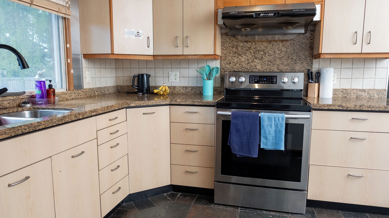 Photo of Kitchen in Varsity