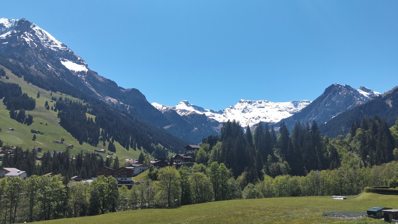 Photo of Others in Adelboden