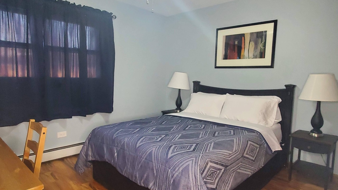 Photo of Bedroom in Palos Hills