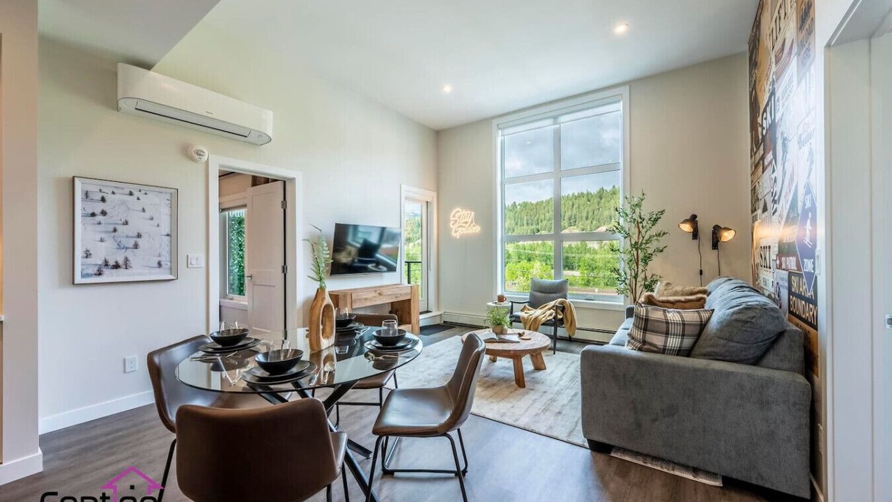 Photo of Livingroom in Golden