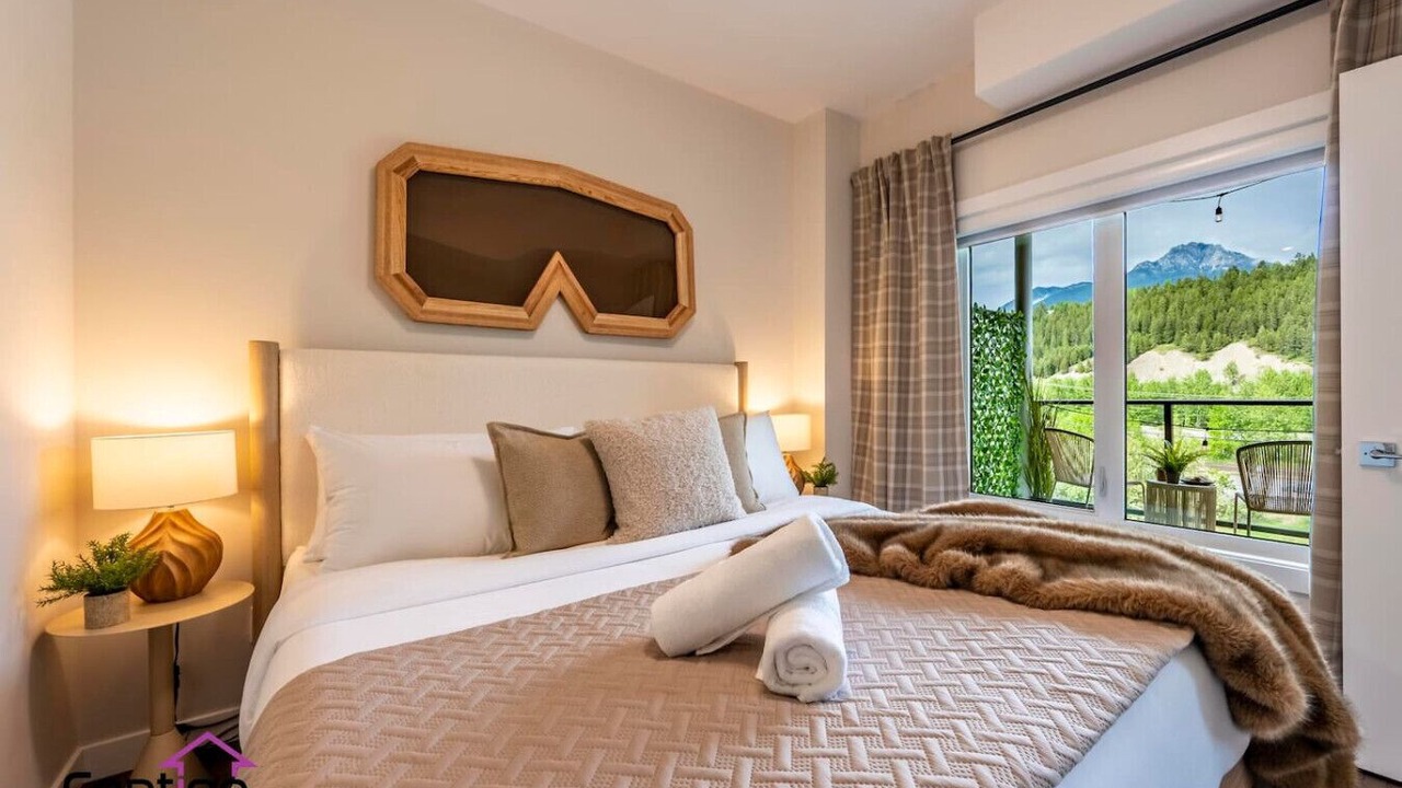 Photo of Bedroom in Golden
