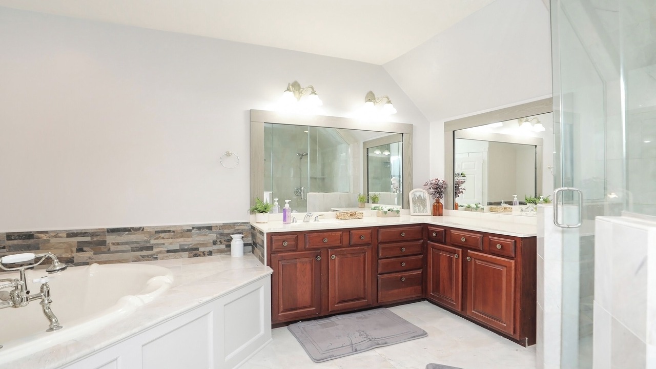 Photo of Bathroom in Humble