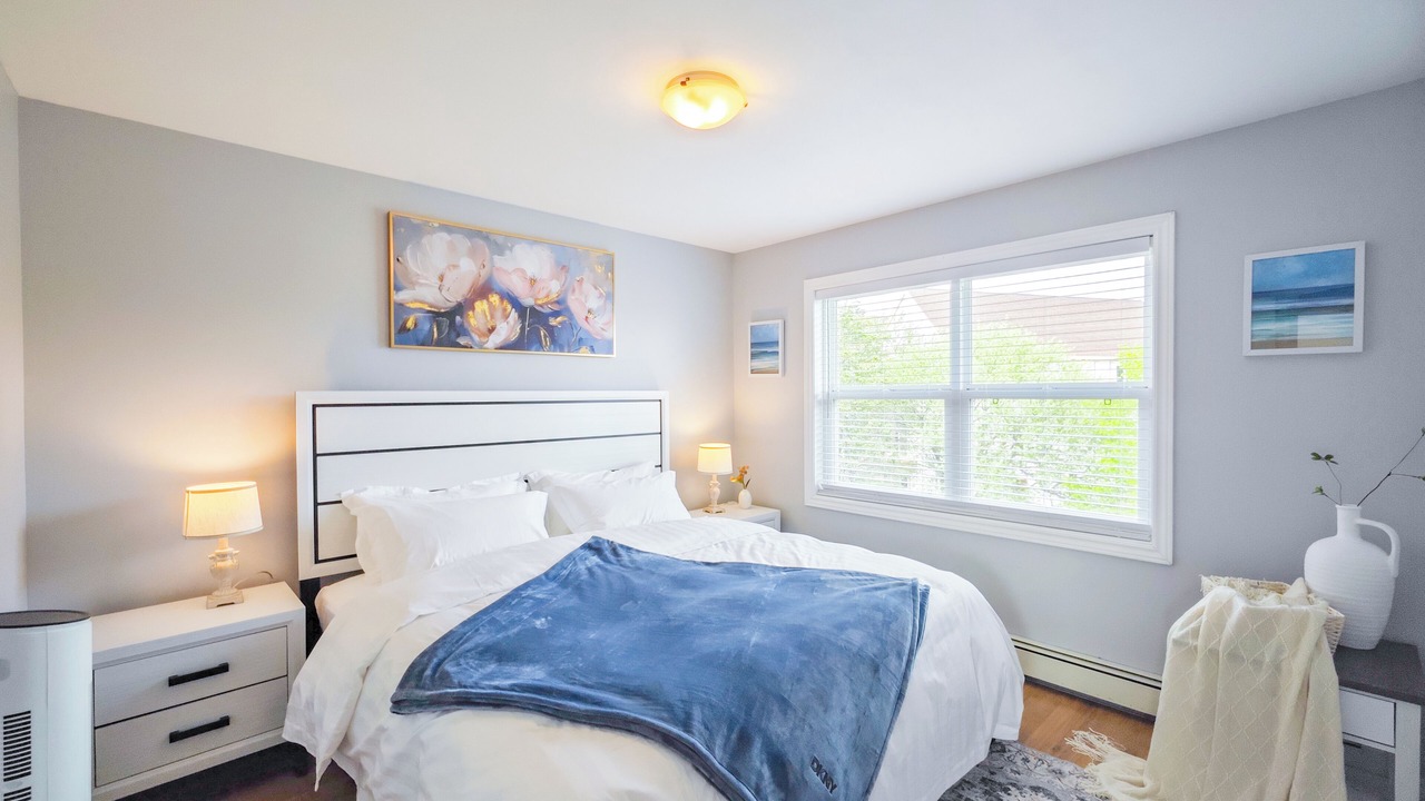 Photo of Bedroom in North River